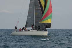 9U5B2420
