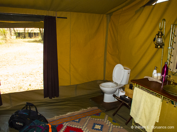 424-Olakira Camp  G11-9942