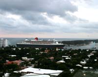Queen-Mary-2-3569